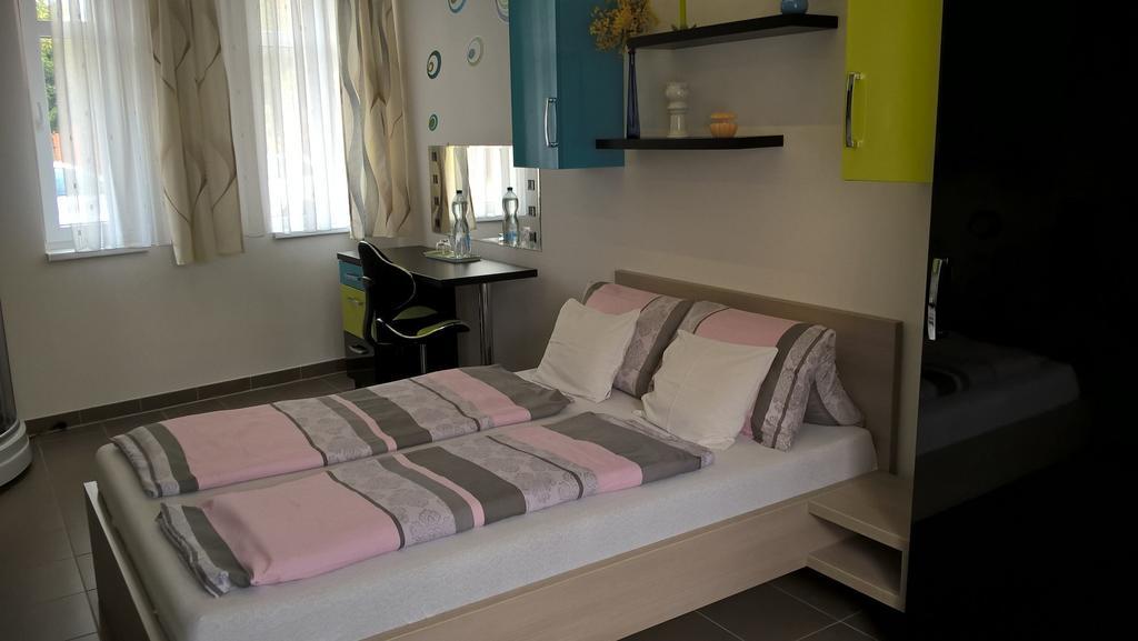 Kazinczy Apartment Kecskemét Cameră foto